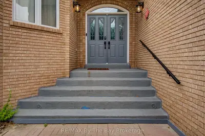 32 1st Lane, Wasaga Beach, On L9z 2g3