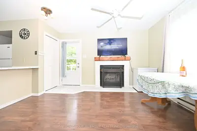 19 Dawson Drive 57, Collingwood, On L9y 5b4