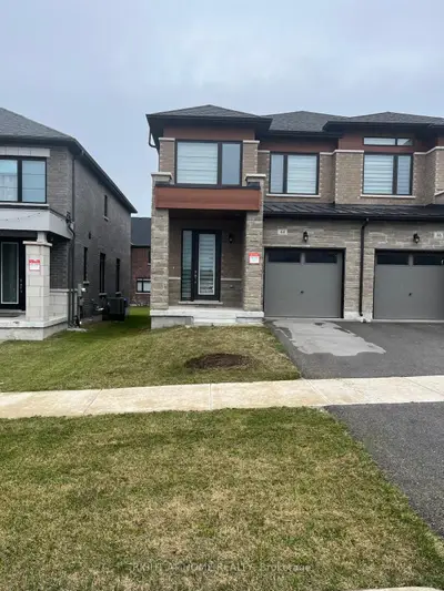 Semi-Detached in Springwater