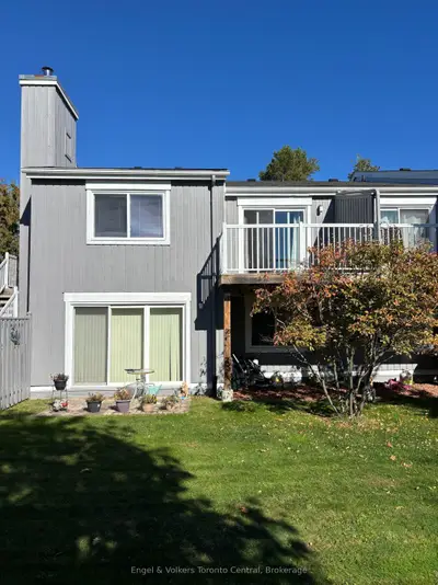 23 Dawson Drive 93, Collingwood, On L9y 5b4