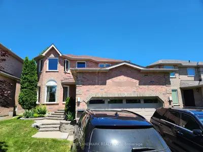Detached in Barrie