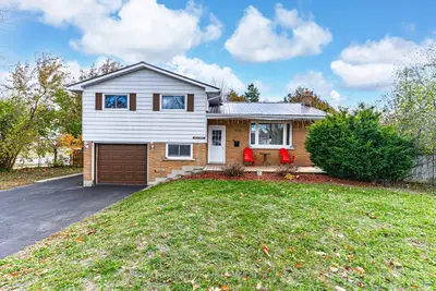423 Mary Street, Orillia, On L3v 3g5