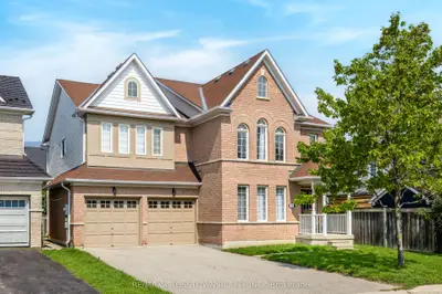22 Maple Crown Terrace, Barrie, On L4m 7h4