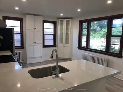 34 Cundles Road E, Barrie, On L4m 2z5