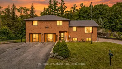 1819 Old Second Road S, Springwater, On L4m 4y8