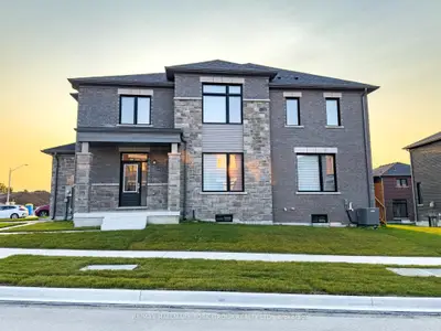 145 Fenchurch Manor, Barrie, On L9j 0x1