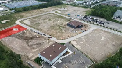 71 Ironstone Crescent Lot 10, Barrie, On L4n 8m5