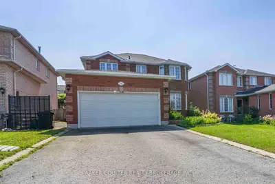 15 Shaina Court, Barrie, On L4n 9s6