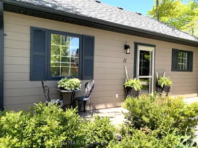 11 Cabin Crescent, Wasaga Beach, On L9z 1x7