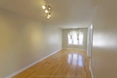 80 Hadden Crescent, Barrie, On L4m 6g7