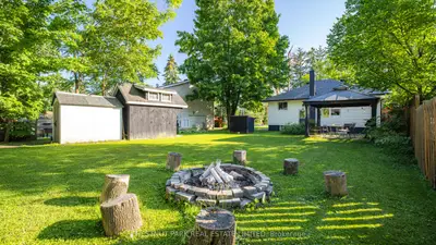 47 Lakeshore Road W, Oro-medonte, On L0l 2e0