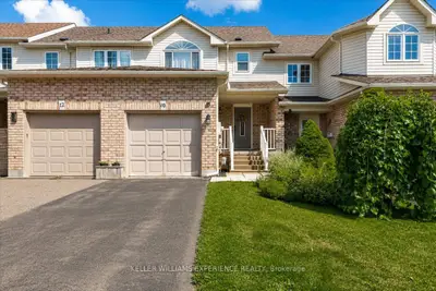 10 Sunset Place, Barrie, On L4n 0t7