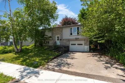 57 Bernick Drive, Barrie, On L4m 5c1