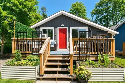 3301 Pleasant Road, Severn, On L3v 6h3