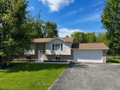 Detached in Springwater