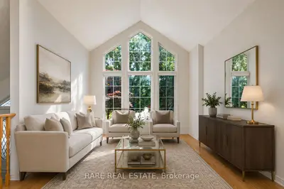 Detached in Wasaga Beach