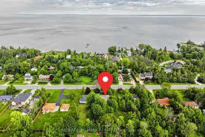 9771 Beachwood Road, Collingwood, On L9y 3z1
