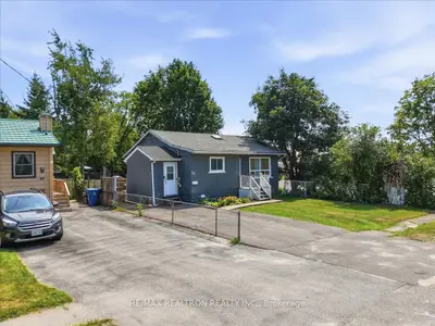 25 Simcoe Street, Orillia, On L3w 1g5