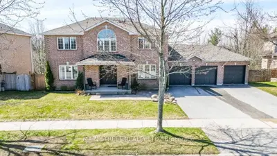 Detached in Barrie