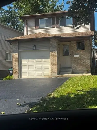 34 Argyle Road, Barrie, On L4n 6p7