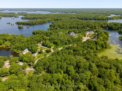 3391 Russell Drive, Severn, On L0k 1e0