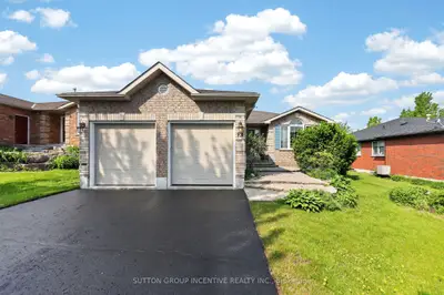101 Lion's Gate Boulevard, Barrie, On L4m 7e5