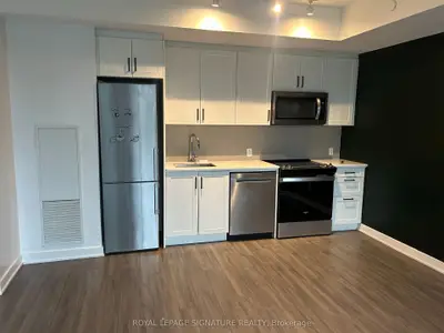 681 Yonge Street 432, Barrie, On L4n 4e8