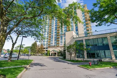 65 Ellen Street 1506, Barrie, On L4n 3a5