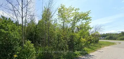 9618 Beachwood Road, Collingwood, On L9y 3z1