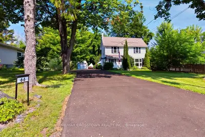 66 Maple Street, Tay, On L0k 2a0