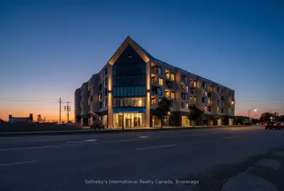 31 Huron Street 224, Collingwood, On L9y 5t7