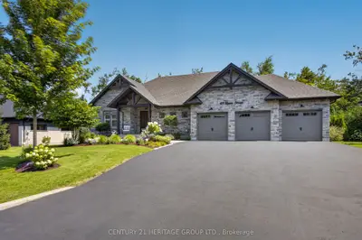 13 Byers Street, Springwater, On L9x 2a3