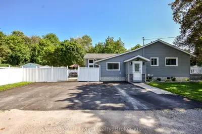 25 LUCY Street, Penetanguishene, ON L9M 1K7