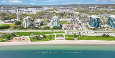 65 Ellen Street 709, Barrie, On L4n 3a5