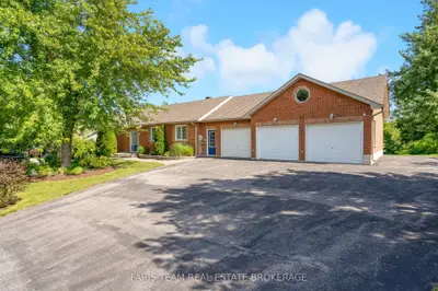 Detached in Oro-Medonte