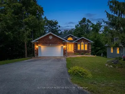 8 Alpine Way, Oro-medonte, On L0l 2l0