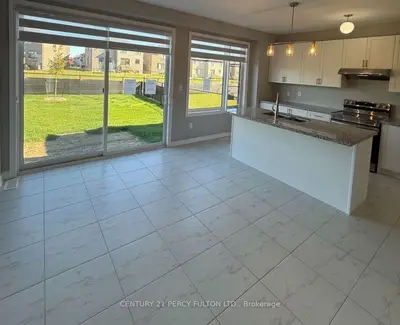 10 Rosanne Circle, Wasaga Beach, On L9z 0n4