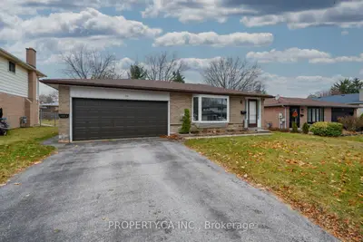 24 Thorncrest Road, Barrie, On L4n 3p9