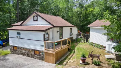 5594 Upper Big Chute Road, Severn, On L0k 1e0