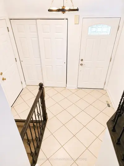 89 Masters Drive, Barrie, On L4m 6w8