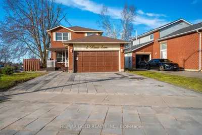 2 KINZIE Lane, Barrie, ON L4M 6A3
