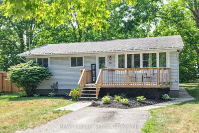 401 Mississaga Street W, Orillia, On L3v 3c4