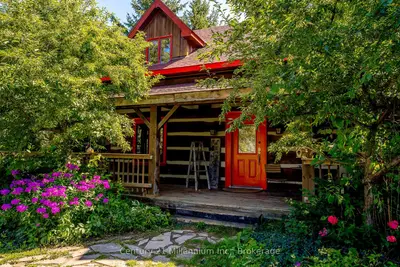 1547 County 42 Road, Clearview, On L0m 1s0