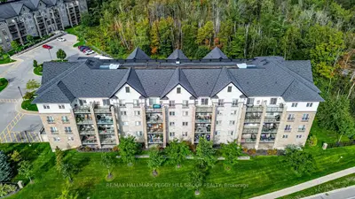 40 Ferndale Drive S 402, Barrie, On L4n 2l3