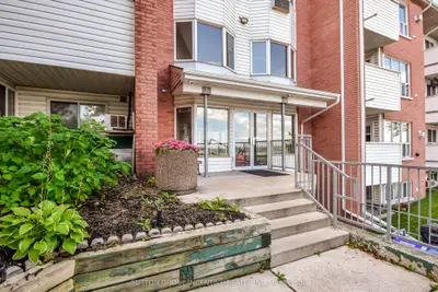 126 Bell Farm Road B05, Barrie, On L4m 6j3