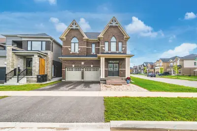 102 Nottingham Road, Barrie, On L9j 0l5