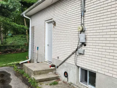 687 Victoria Street Lower, Midland, On L4r 1a9