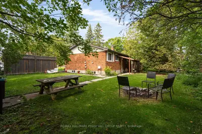 3 Maguire Avenue, Springwater, On L9x 2b7