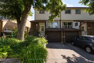 63 Ferris Lane B1, Barrie, On L4m 5c4