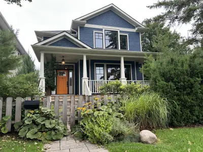 10 Niagara Street, Collingwood, On L9y 3x2